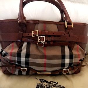 Authentic Burberry Purse